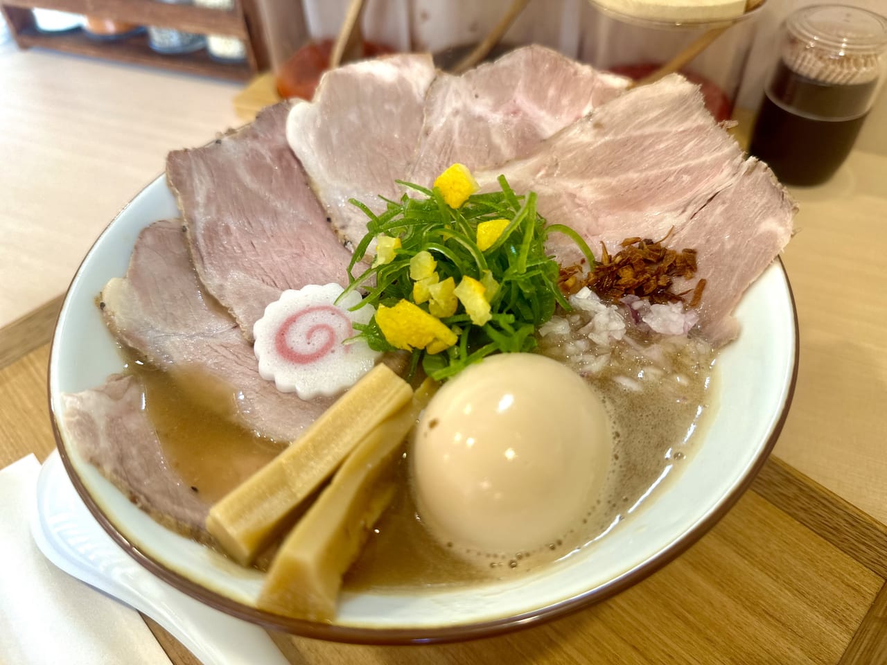 2023年「Ramen Toiro(ラーメンといろ)」