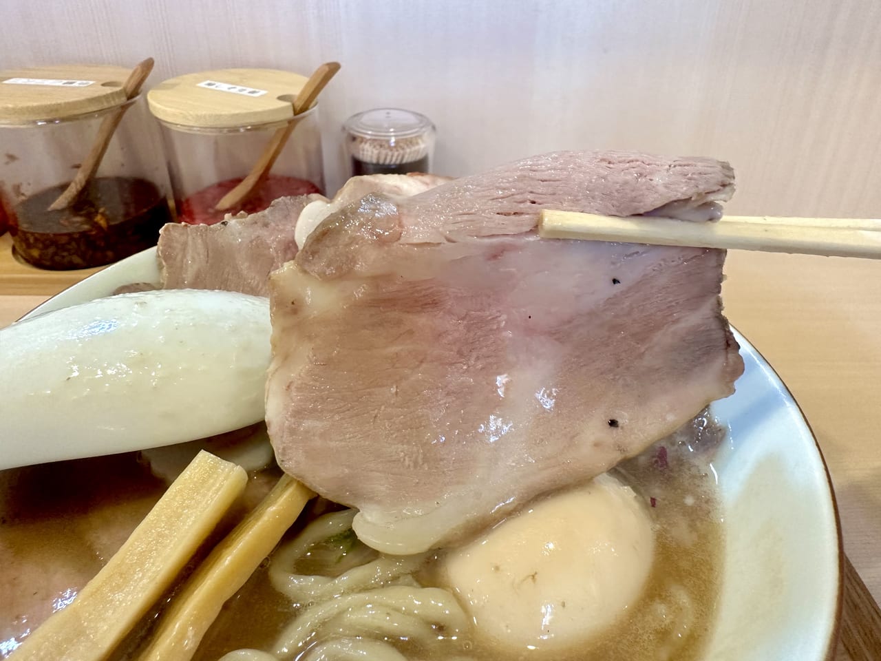 2023年「Ramen Toiro(ラーメンといろ)」