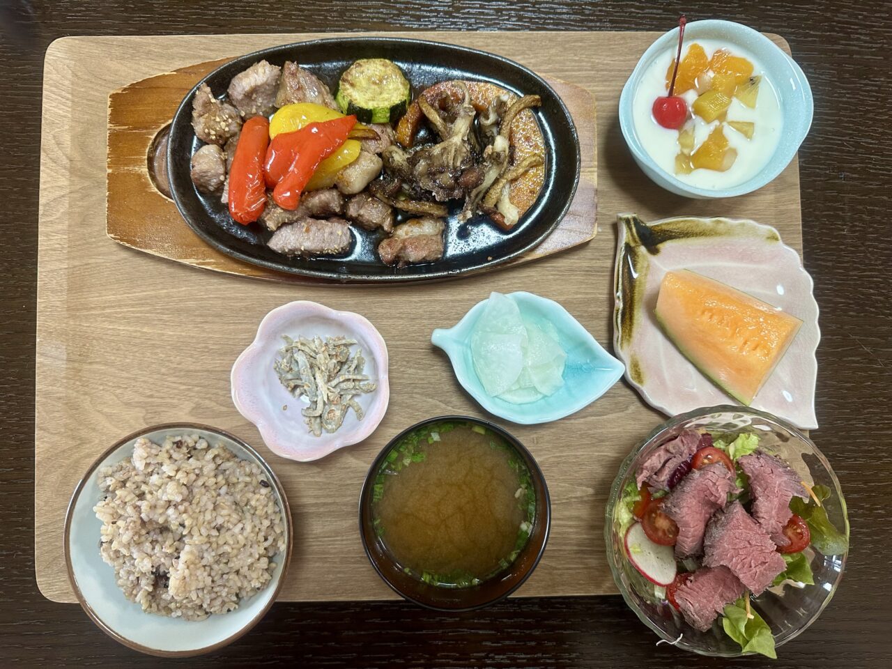 2025年カフェ＆ランチ くりや