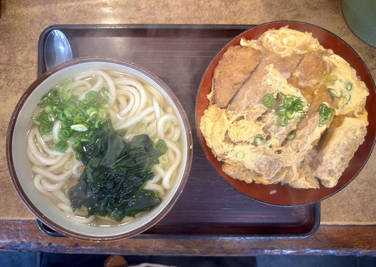 2025年讃岐の手打うどん 山忠（やまちゅう）