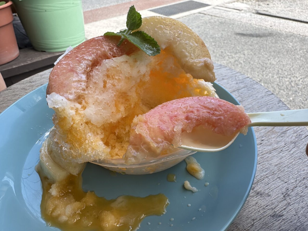 2026年八百浩（やおひろ）」と「Nicoクレープ」